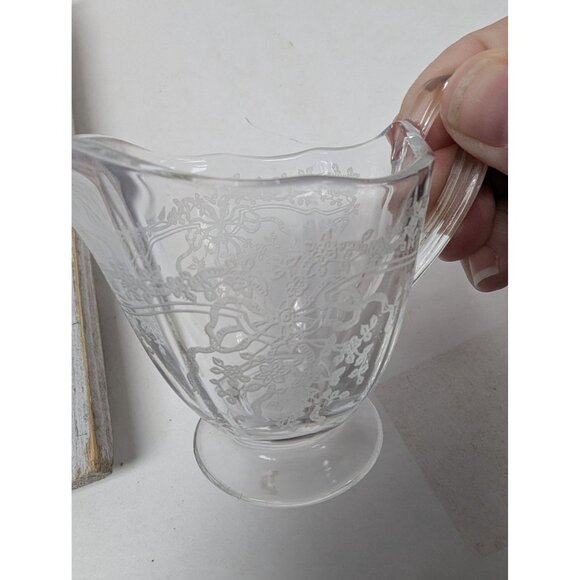 Vintage Etched Depression Glass Fostoria Romance Creamer - Picture 2 of 6